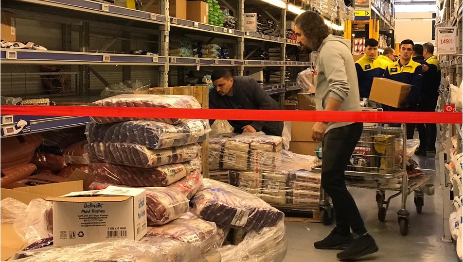 Marketlerde Corona Virusu Yogunlugu Cogu Israf Olacak Ntv