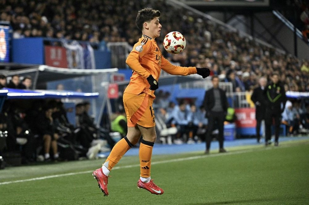 Real Madrid'de taşlar yerinden oynadı! Krizin adı: Arda Güler - 5