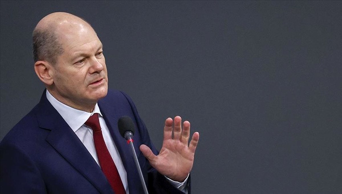 Almanya'da bütçe krizi: Scholz endişeleri yatıştırmaya çalışıyor