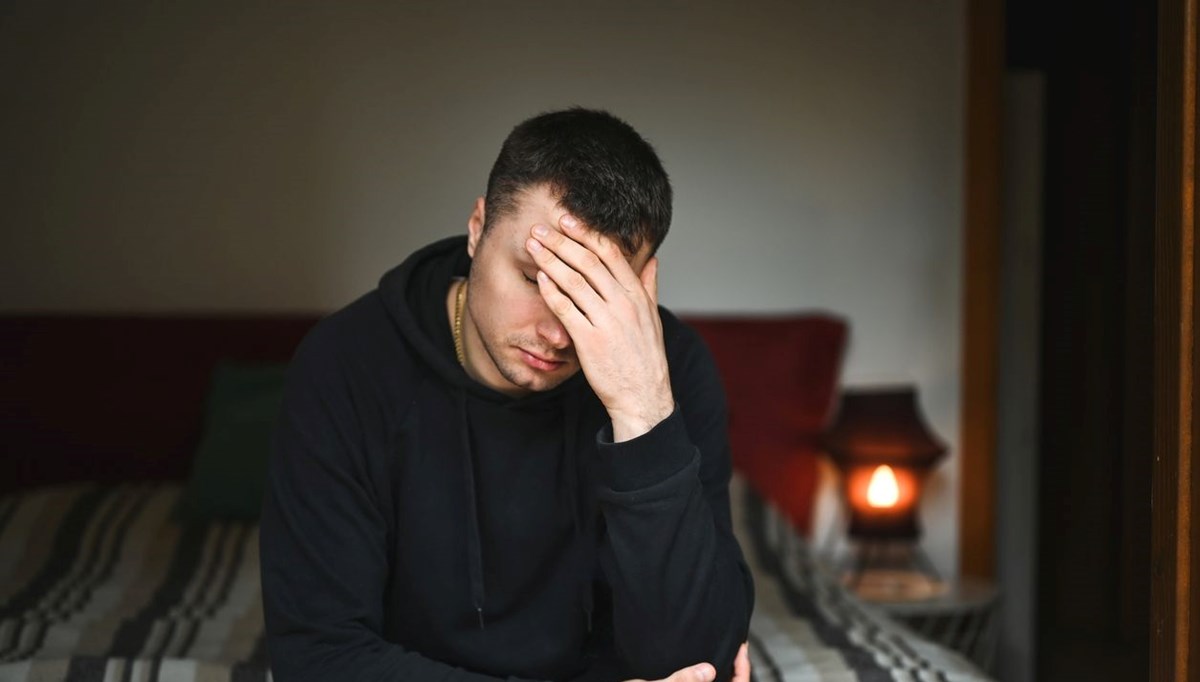 Ayrılıkla kadınlar mı daha iyi başa çıkar erkekler mi?