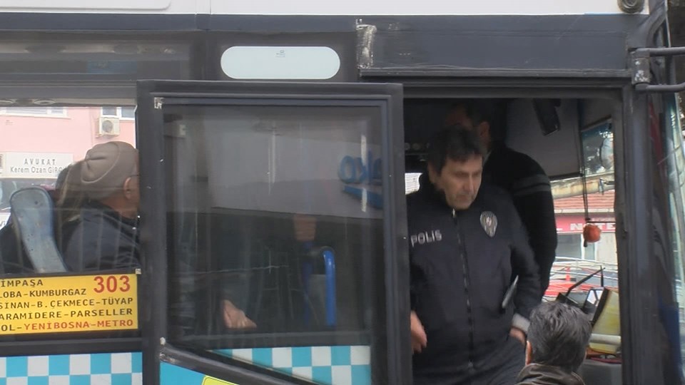 İstanbul Büyükçekmece'de halk otobüsünde taciz iddiası ortalığı karıştırdı - 1