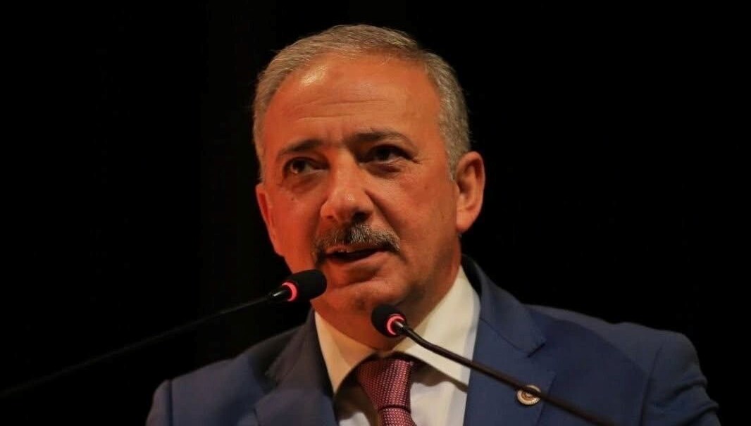 Kadem Mete kaza geçirdi