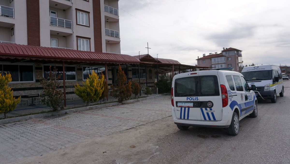 Cezaevinden izinli çıkıp eski karısını öldürdü Cezaevinden izinli çıkıp eski karısını öldürdü