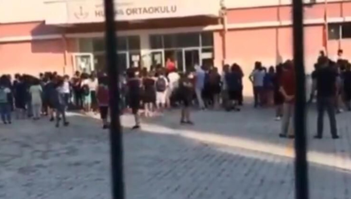 Antalya'da öğrencileri tehdit eden müdür yardımcısı hakkında karar Antalya'da öğrencileri tehdit eden müdür yardımcısı hakkında karar