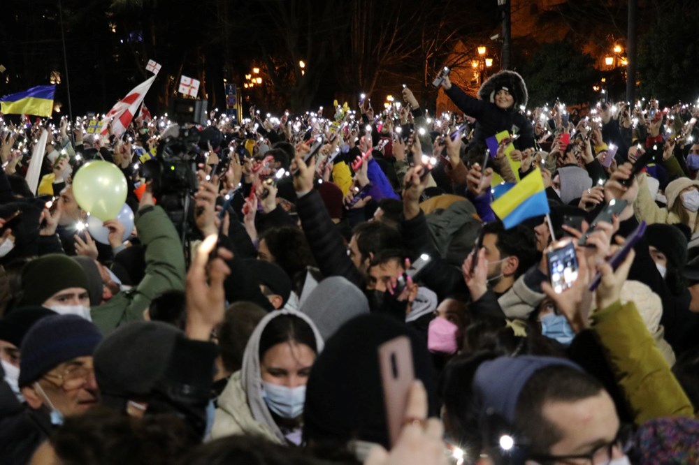 Dünyanın birçok yerinde Rusya protestoları var - 25