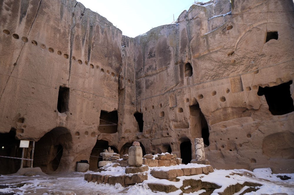 Anadolu'nun Petra'sı: "Gümüşler Manastırı" 76 hRu1DBZNX0yE3fK2Pl4PDg