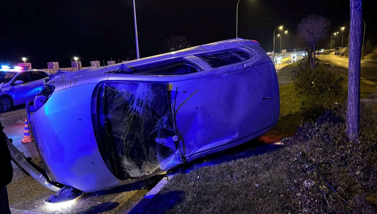 Takla atan araçtan burnu bile kanamadan çıktı Takla atan araçtan burnu bile kanamadan çıktı