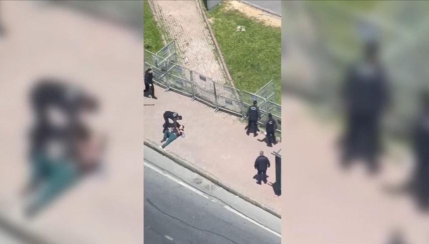 İsrail Başkonsolosluğu yakınında silahla havaya ateş açıldı