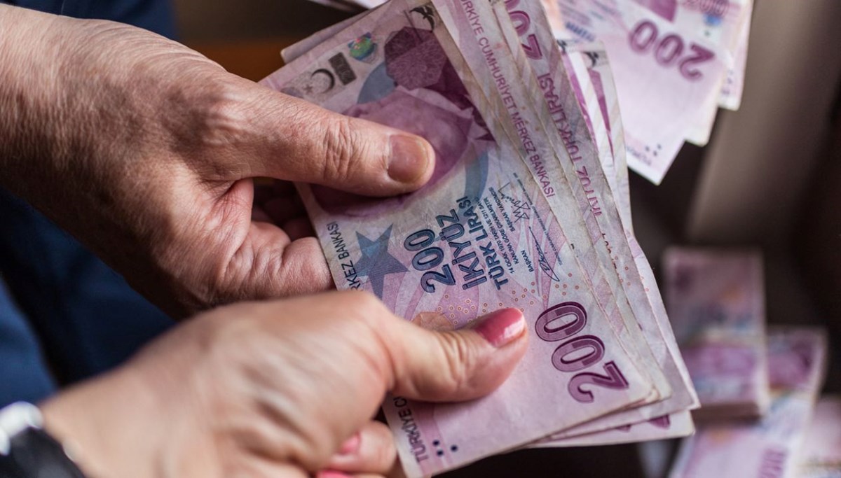 Emekli maaşına zam olacak mı? Tarih verildi