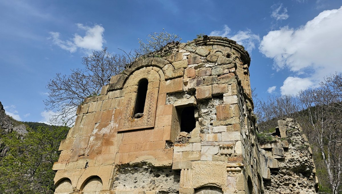 Artvin'deki Rabat Manastırı ilgi çekiyor