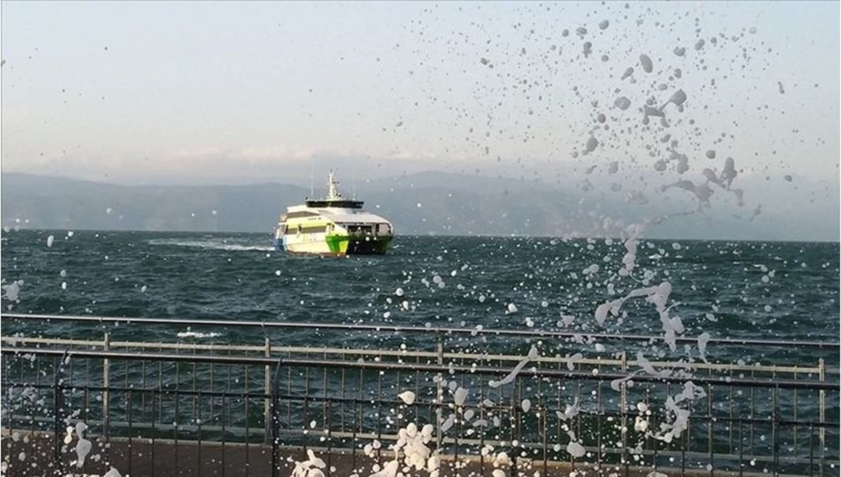 Marmara’da deniz otobüsü seferlerine fırtına iptali