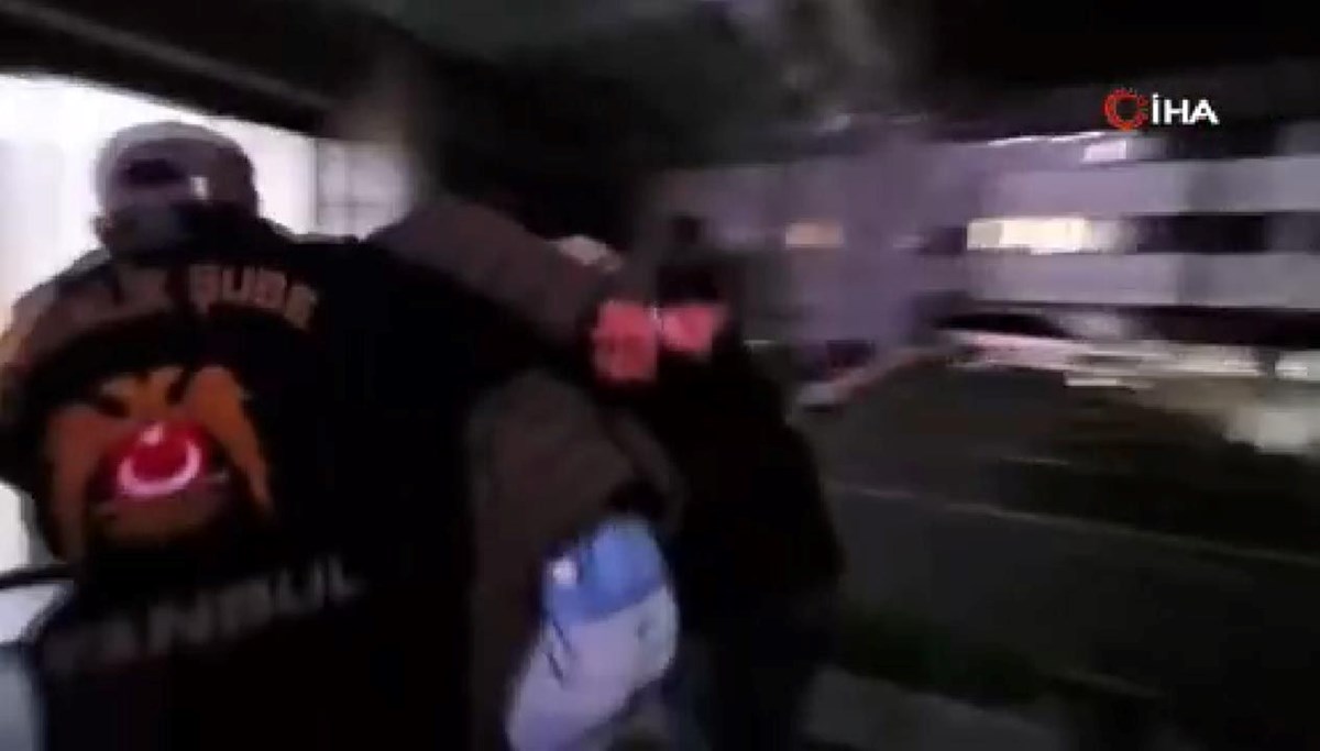 Sokakta tasmalı şov hapiste bitti