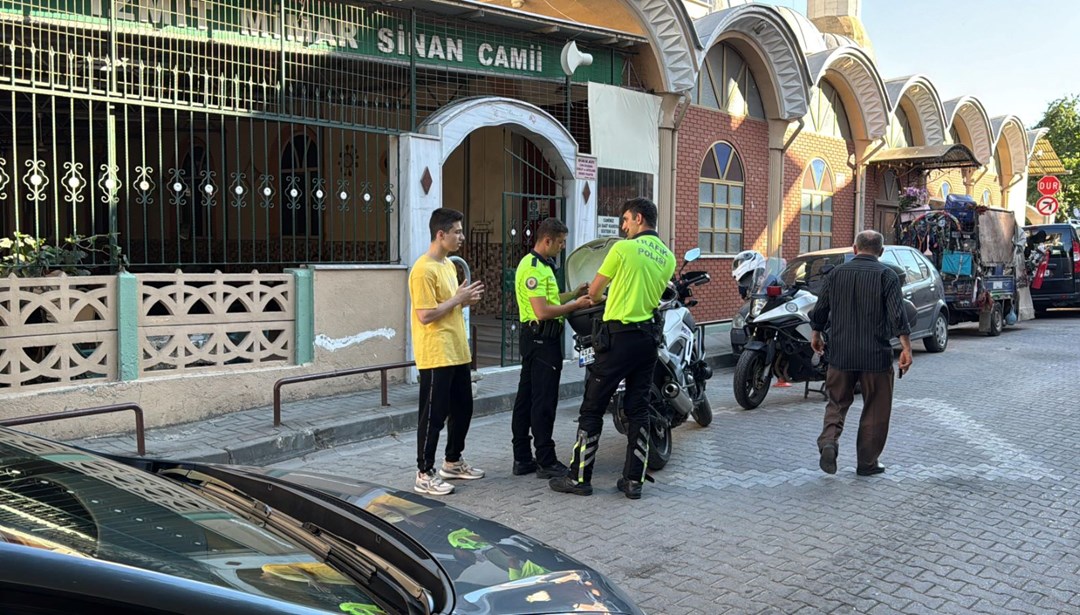 Polisin "Dur" ihtarına uymadı! Namaz kılma bahanesiyle camiden kaçtı