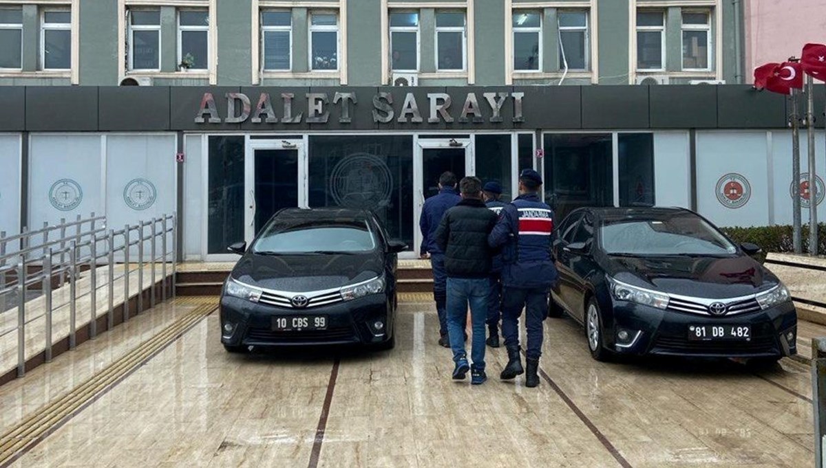 Psikiyatri uzmanı uyuşturucu operasyonunda tutuklandı Psikiyatri uzmanı uyuşturucu operasyonunda tutuklandı