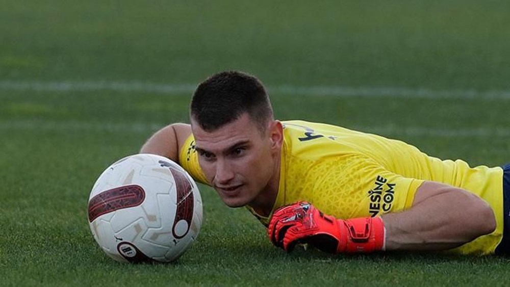 Fenerbahçe'de Livakovic gözden çıkarıldı - 1