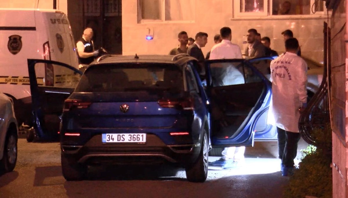 Otomobilde vurularak öldürüldü