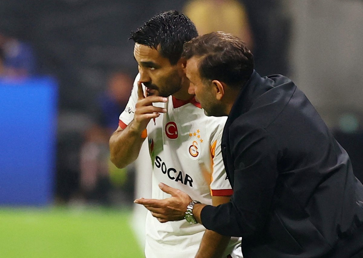 Galatasaray Teknik Direktörü Okan Buruk, Frankfurt maçında İlkay Gündoğan