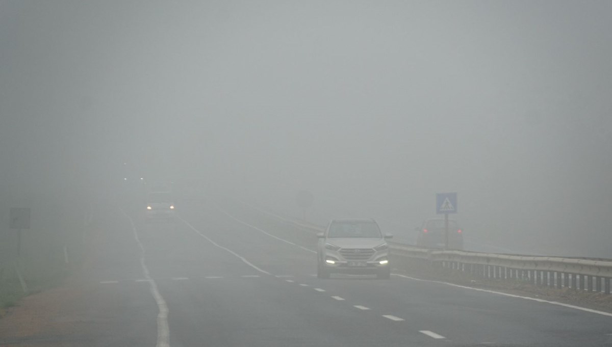 Tekirdağ'da sis etkili oldu Tekirdağ'da sis etkili oldu