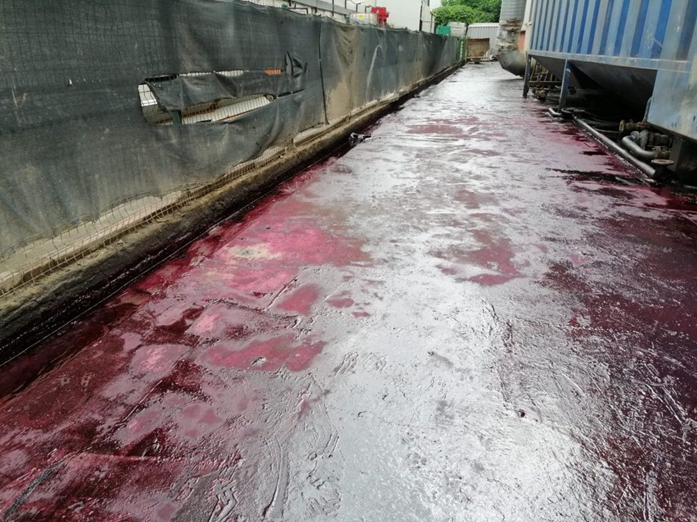 Kocaeli'de Kilez Deresi'ni atık su ile kırmızıya boyayan firmaya ceza - 3