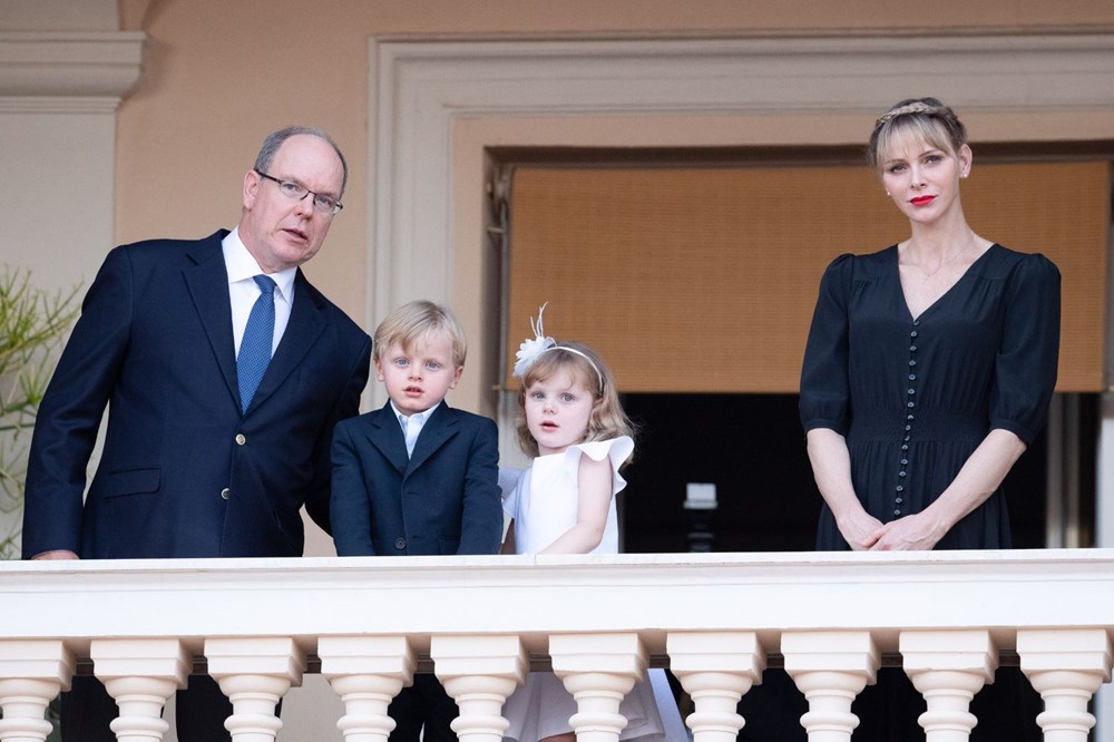 Prenses Charlene, evlilik dışı üçüncü çocuğu çıkan Prens Albert hakkında konuştu - 5