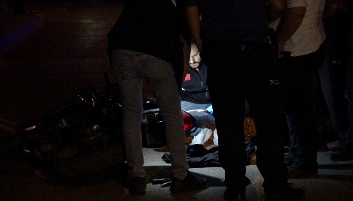 İzmir’de motosiklete pusu: 1 ölü İzmir’de motosiklete pusu: 1 ölü