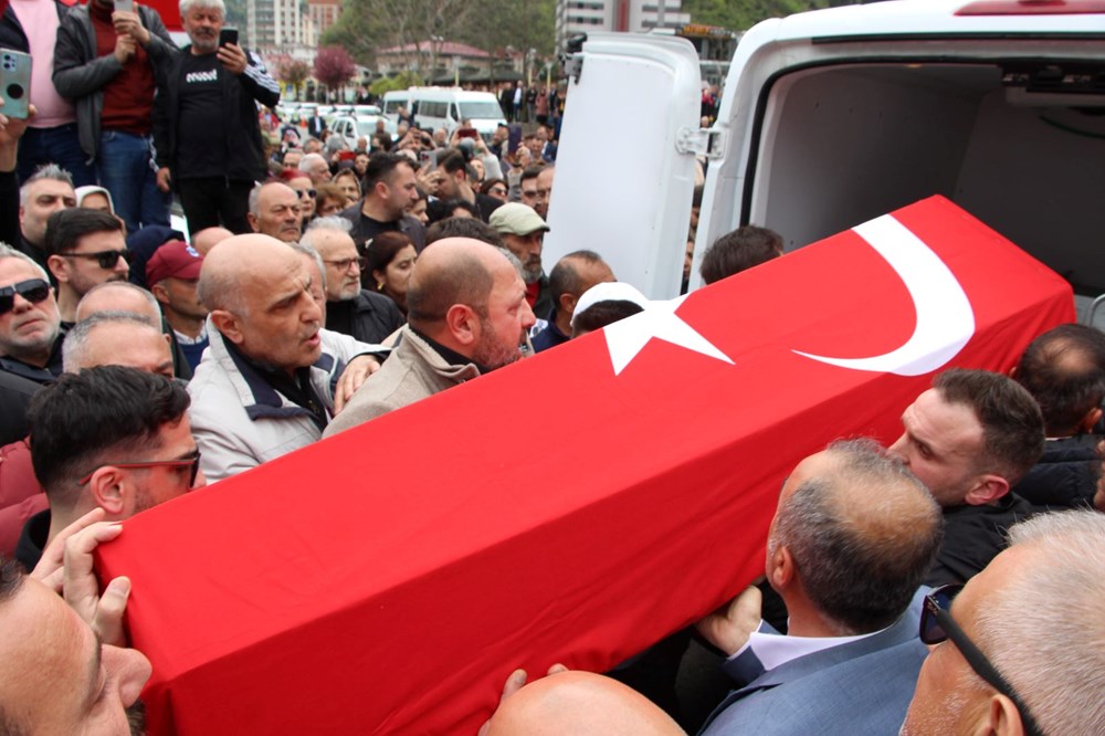 Volkan Konak son yolculuğuna uğurlandı: Vasiyeti yerine getirildi - 6