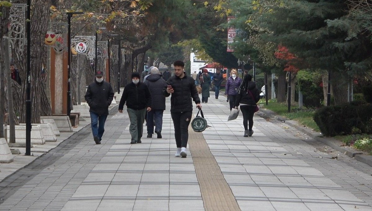 Kenti ayağa kaldıran mesaj: Sığınaklara girin ve çıkmayın