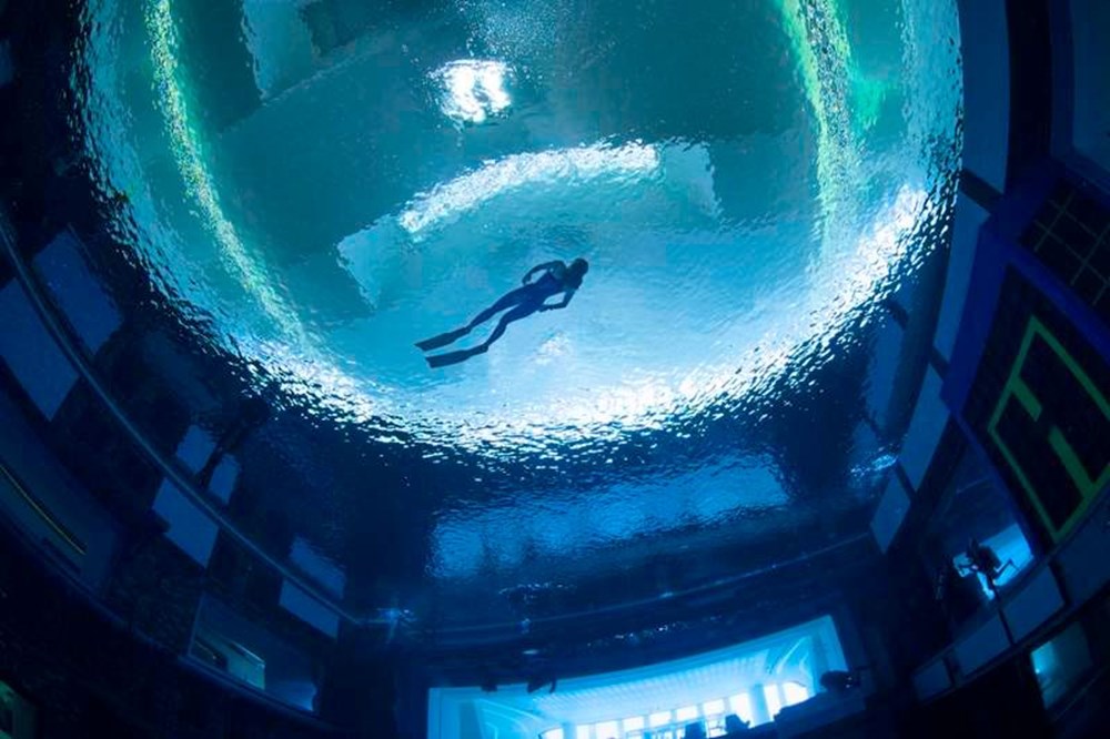 Dünyanın en derin yüzme havuzu Dubai'de açıldı: 60 metre derinliğe sahip - 9
