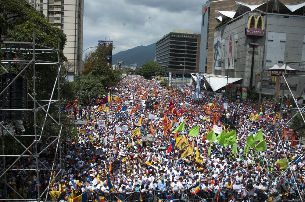 Venezuela'da çatışmalar devam ediyor - 1