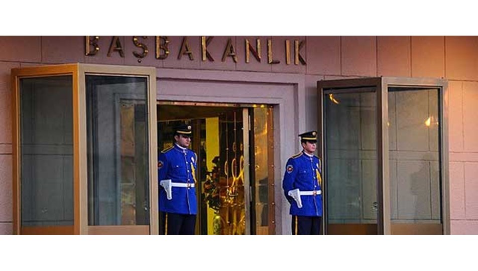 Başbakanlık: Öz'ün iddiaları iftira
