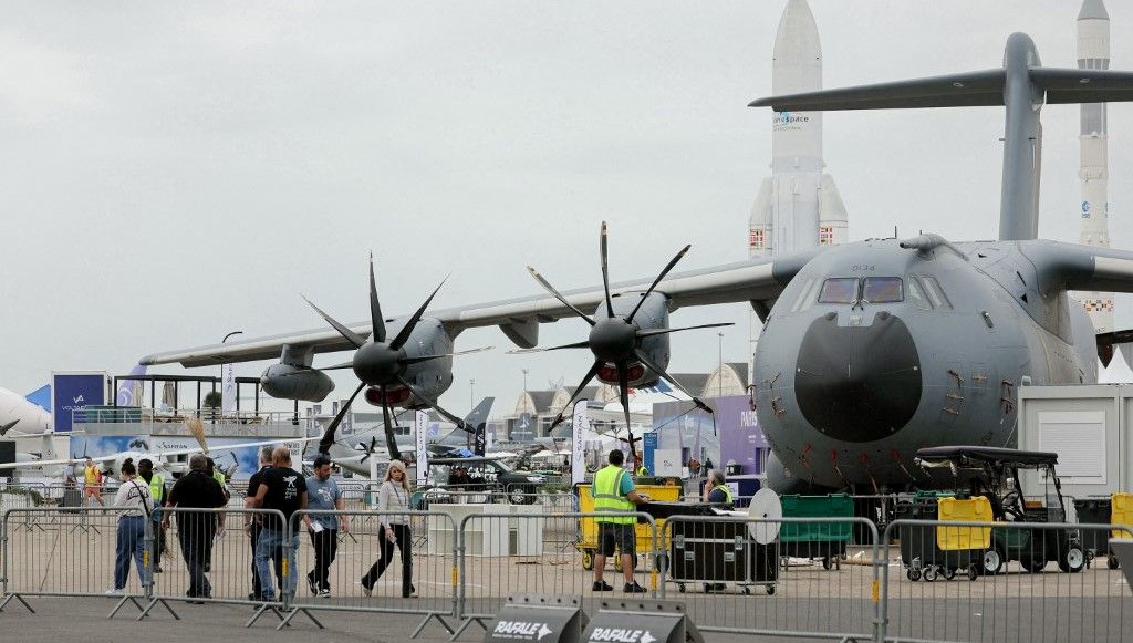 Fransa, İsrail'in Paris Airshow'daki standlarını kapattı