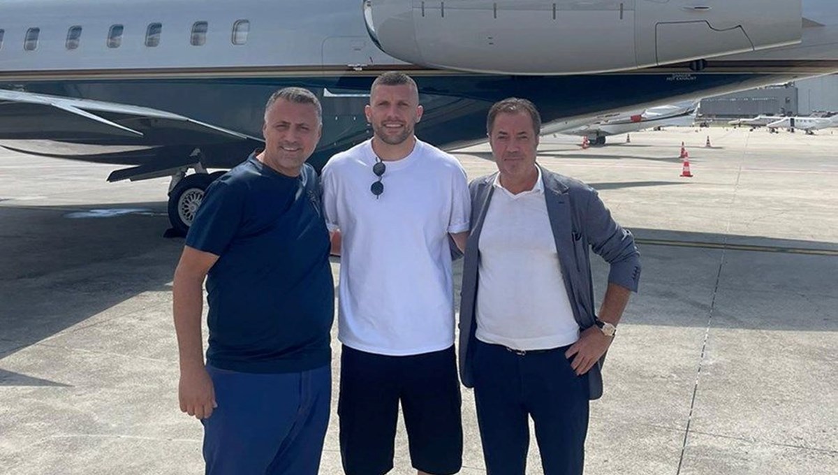 Ante Rebic Beşiktaş için geliyor