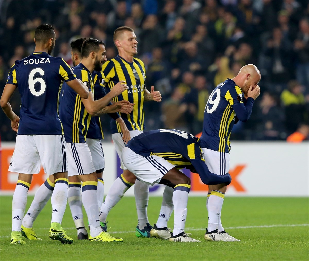 Fenerbahçe'nin Grubunda Puan Durumu Ve Kalan Maçlar (Fenerbahçe Nasıl ...