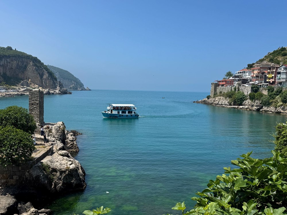 Bayram tatilinde yine doldu taştı: Nüfusunun 10 katı misafir ağırlıyor - 4