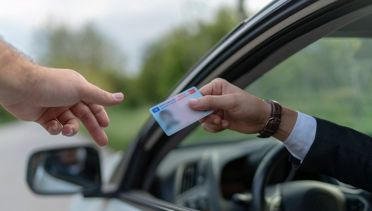 2 milyondan fazla kişi ehliyetini yenilemedi