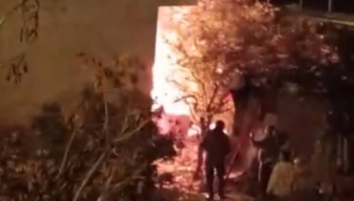 Başakşehir’de üç katlı binada yangın paniği