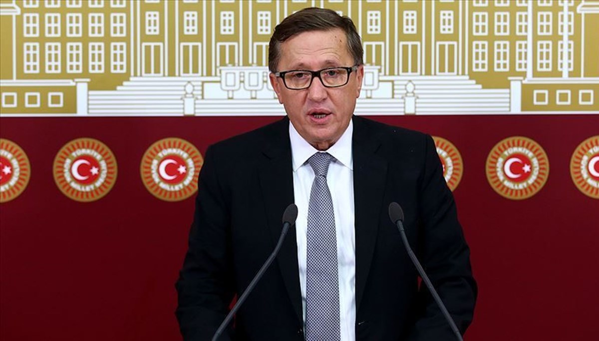 SON DAKİKA: Lütfü Türkkan, İYİ Parti Grup Başkanvekilliği görevinden istifa etti
