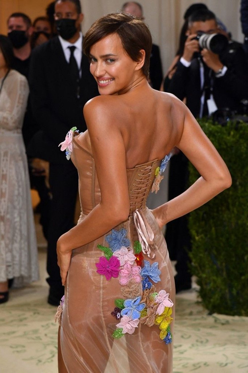 2021 MET Gala'nın en ilginç kıyafetleri - 26