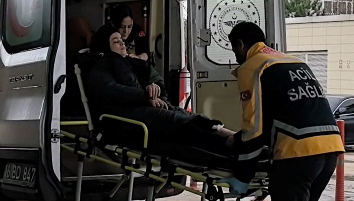Bursa’da iki otomobil çarpıştı: 3’ü çocuk, 7 yaralı Bursa’da iki otomobil çarpıştı: 3’ü çocuk, 7 yaralı