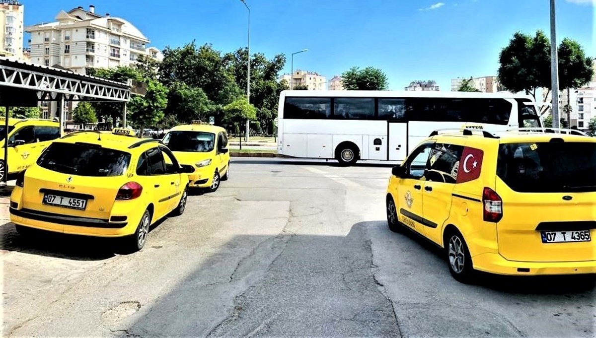 Antalya'da taksi ücretlerine zam Antalya'da taksi ücretlerine zam
