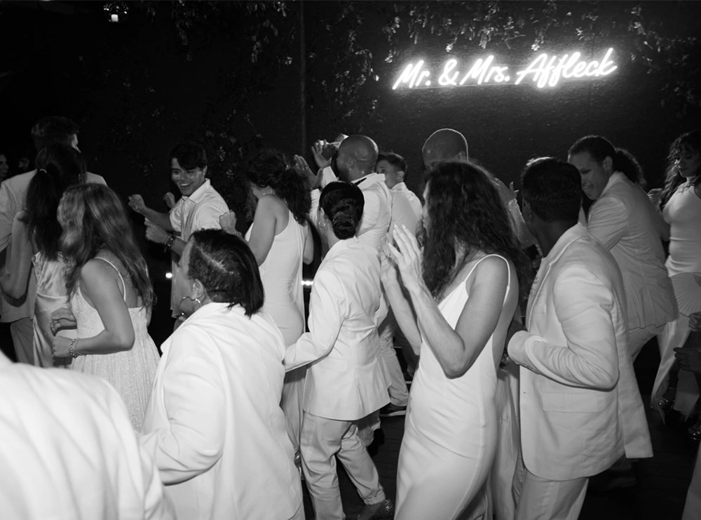 Jennifer Lopez ve Ben Affleck'in düğün fotoğrafları ortaya çıktı - 3