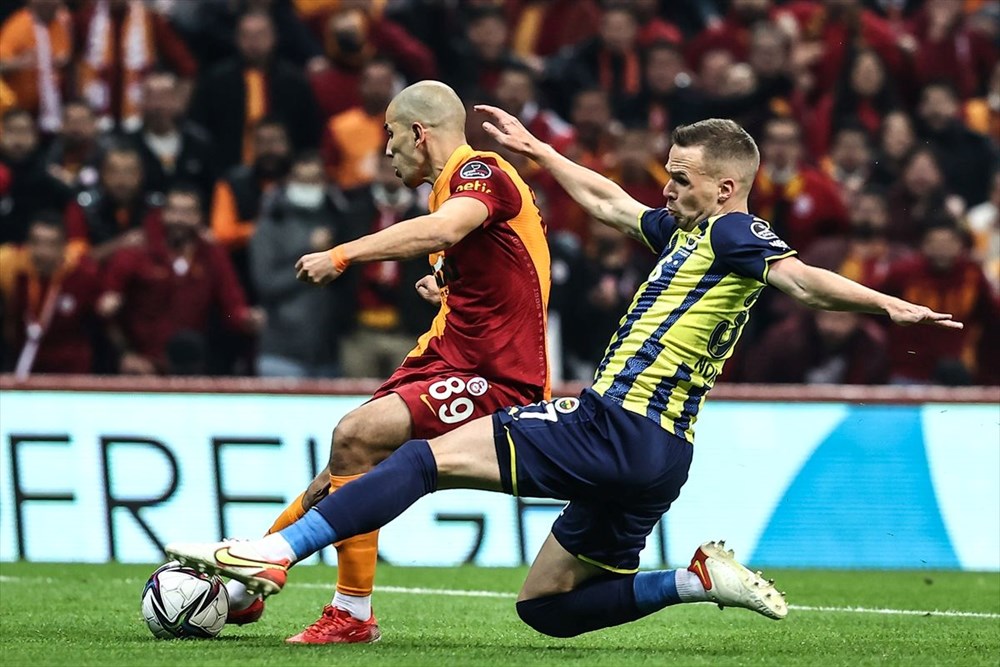 Derbide kazanan Fenerbahçe - 6