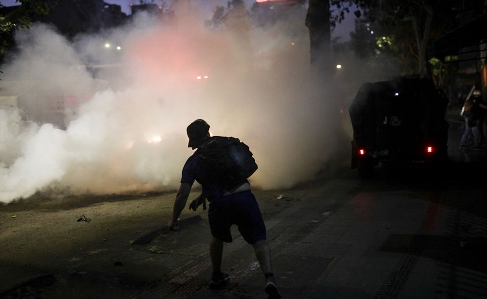 Şili'deki protestoların yıldönümü yaklaşırken sokaklarda tansiyon artıyor - 12