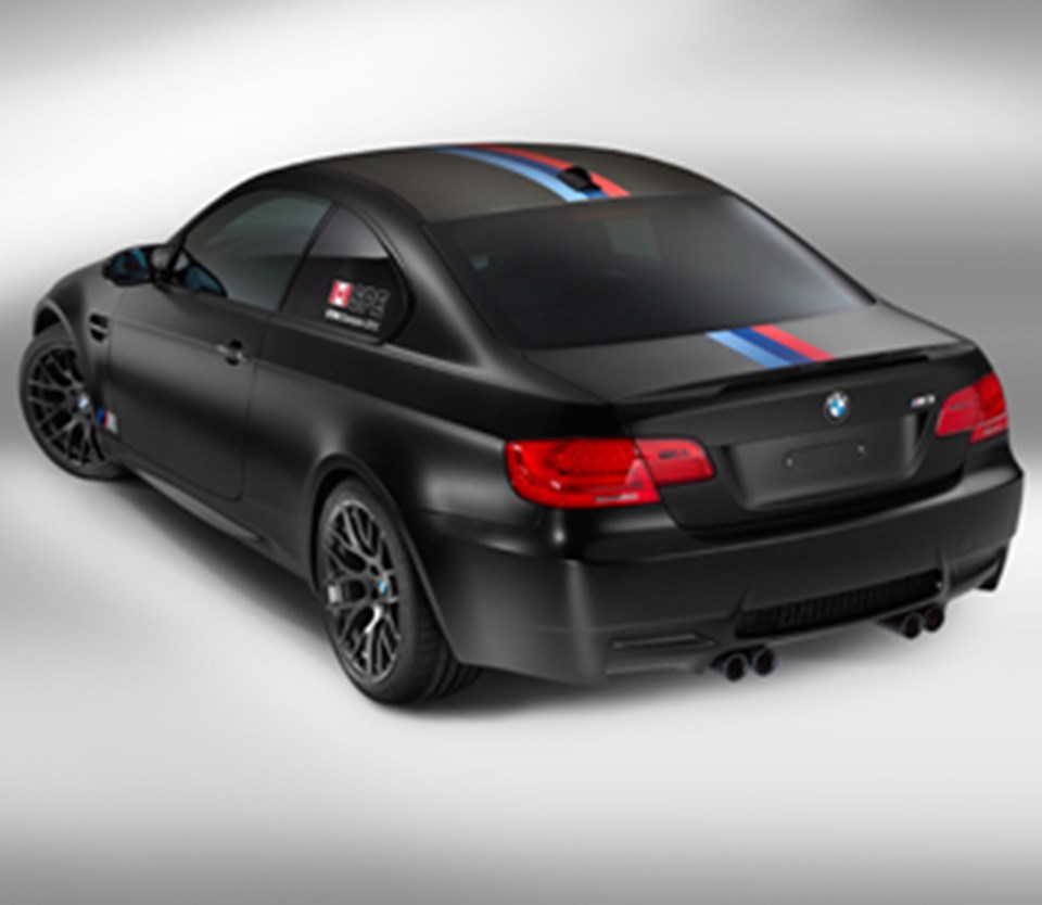 BMW DTM başarısını özel M3 ile kutladı - 1