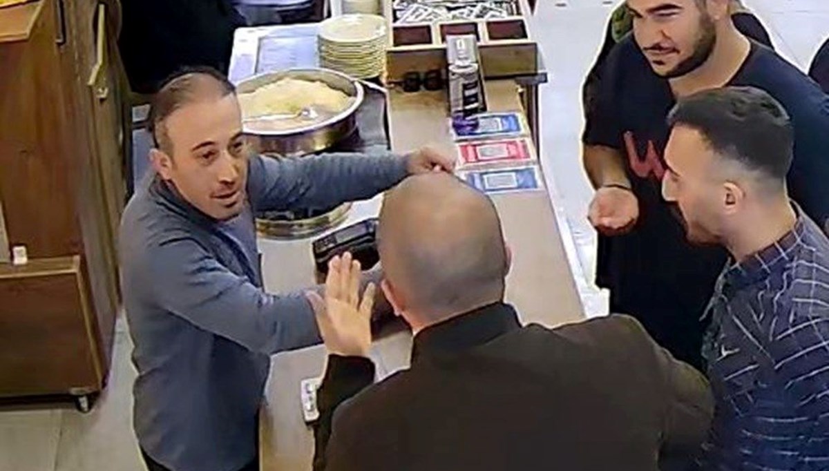 Beğenmediği dönere para ödemeyen kaymakama soruşturma Beğenmediği dönere para ödemeyen kaymakama soruşturma
