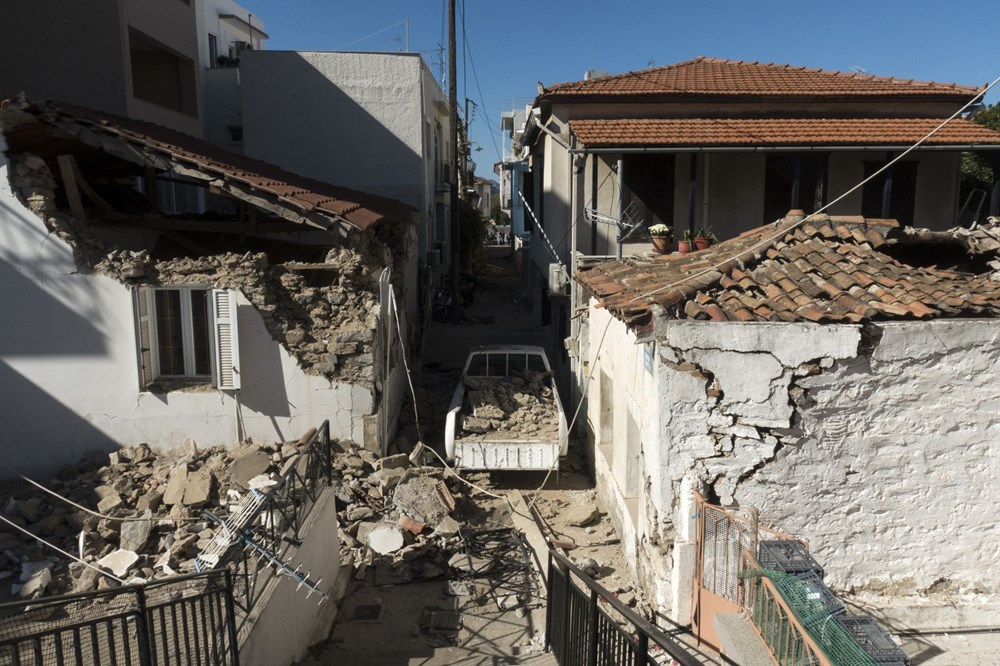 Yunan adasında deprem yıkımının boyutu ortaya çıktı - 5