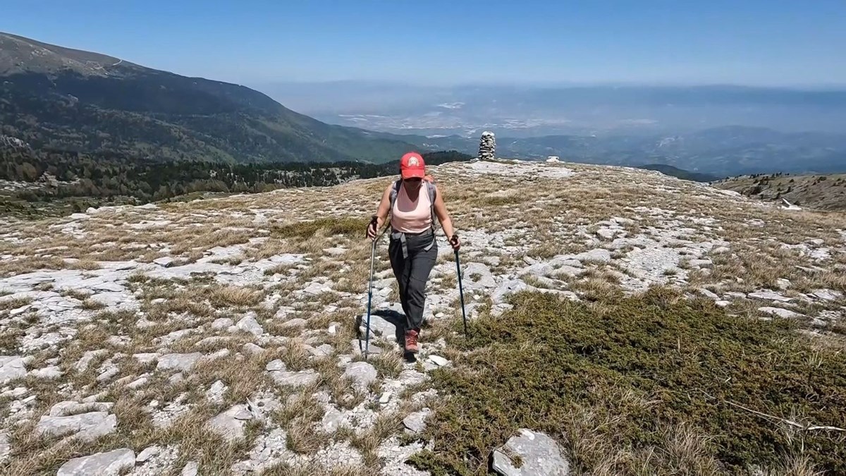 Aynı gün iki mevsimi birden yaşadılar! Tişört ile çıktı, kar montuyla geri döndü