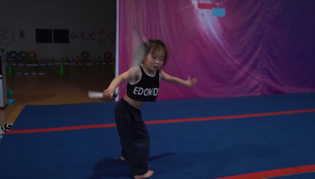 Çin'in küçük Bruce Lee'si