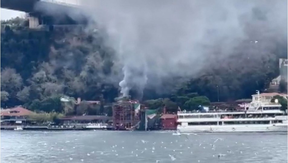 Anadolu Hisarı'nda korkutan yangın | Siirt Olay Haber Anadolu Hisarı'nda korkutan yangın