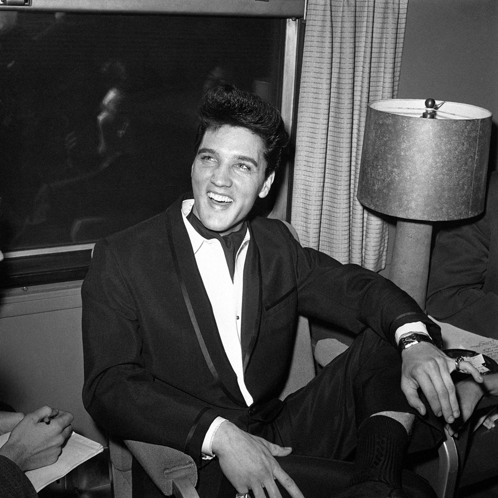 Rock’n Roll kralı Elvis Presley casus muydu? - 1